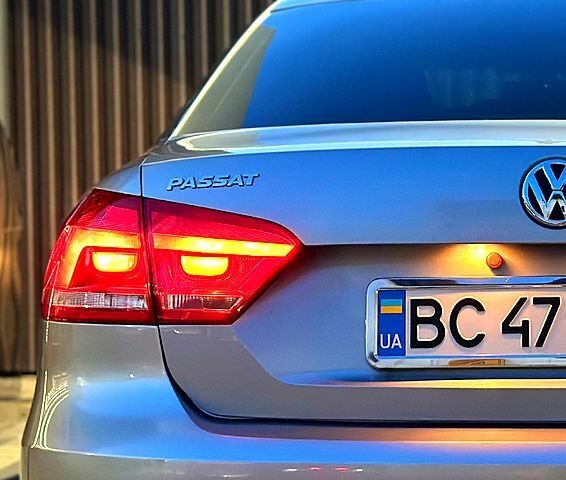 Серый Фольксваген Пассат, объемом двигателя 2.5 л и пробегом 195 тыс. км за 10700 $, фото 3 на Automoto.ua