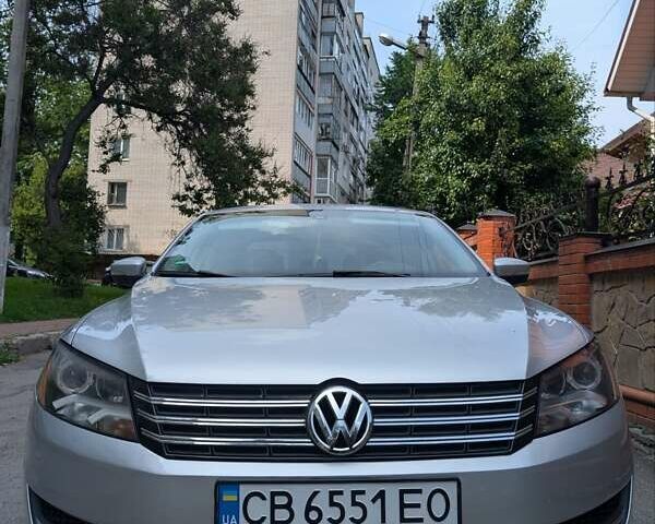 Серый Фольксваген Пассат, объемом двигателя 2.5 л и пробегом 238 тыс. км за 9800 $, фото 1 на Automoto.ua
