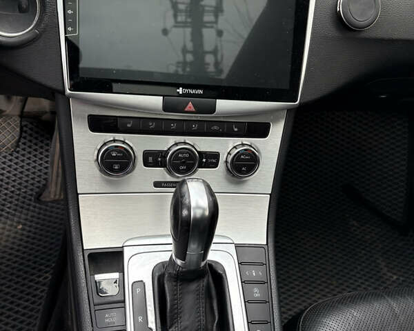 Серый Фольксваген Пассат, объемом двигателя 1.97 л и пробегом 285 тыс. км за 10900 $, фото 9 на Automoto.ua