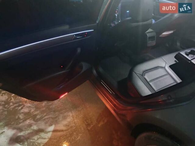 Сірий Фольксваген Пассат, об'ємом двигуна 2.48 л та пробігом 260 тис. км за 8999 $, фото 5 на Automoto.ua