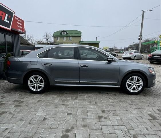 Серый Фольксваген Пассат, объемом двигателя 2 л и пробегом 230 тыс. км за 11900 $, фото 2 на Automoto.ua