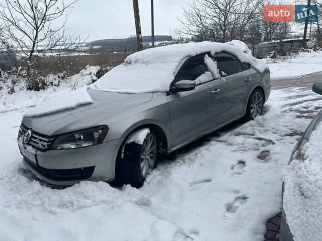 Серый Фольксваген Пассат, объемом двигателя 2.48 л и пробегом 220 тыс. км за 9600 $, фото 9 на Automoto.ua