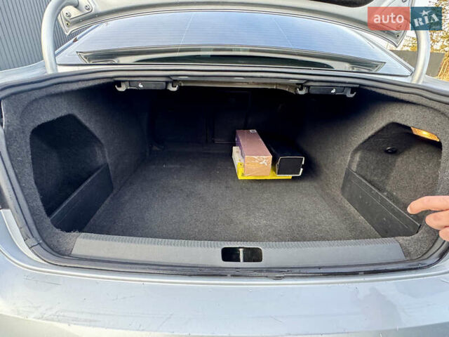Сірий Фольксваген Пассат, об'ємом двигуна 1.97 л та пробігом 220 тис. км за 11499 $, фото 79 на Automoto.ua