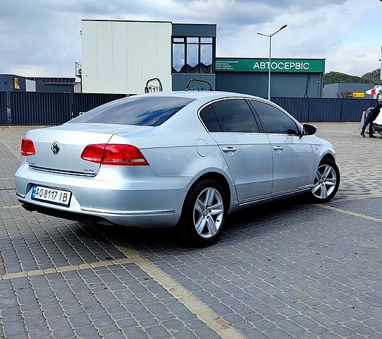Серый Фольксваген Пассат, объемом двигателя 2 л и пробегом 213 тыс. км за 9699 $, фото 1 на Automoto.ua