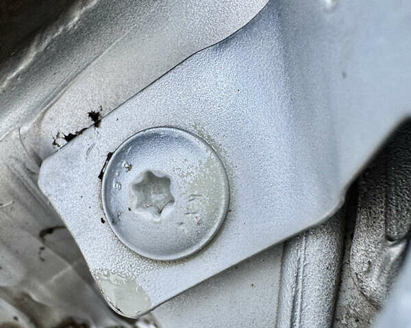 Сірий Фольксваген Пассат, об'ємом двигуна 1.97 л та пробігом 220 тис. км за 11499 $, фото 90 на Automoto.ua