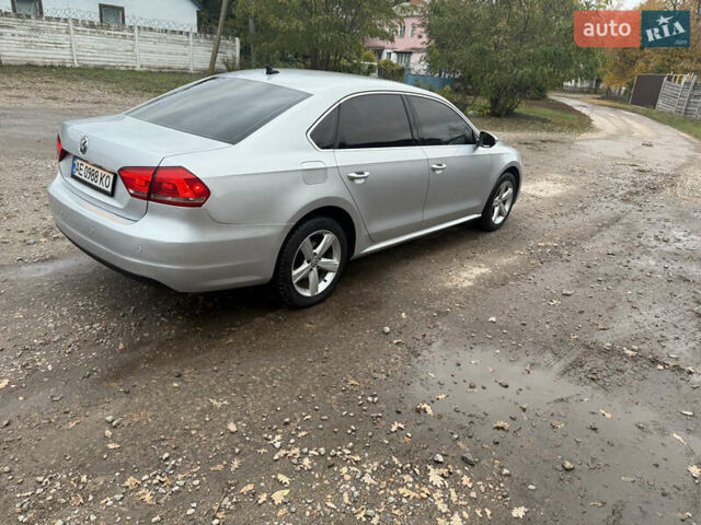 Фольксваген Пассат 2012 в Прилуках на Automoto.ua Серый Фольксваген Пассат, объемом двигателя 2.5 л и пробегом 260 тыс. км за 9300 $, фото 5 на Automoto.ua