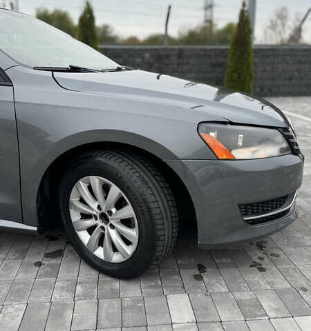 Серый Фольксваген Пассат, объемом двигателя 2.5 л и пробегом 290 тыс. км за 8900 $, фото 3 на Automoto.ua