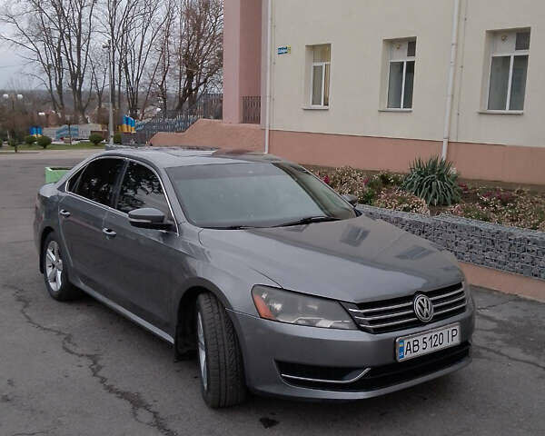 Серый Фольксваген Пассат, объемом двигателя 2.5 л и пробегом 290 тыс. км за 8700 $, фото 4 на Automoto.ua