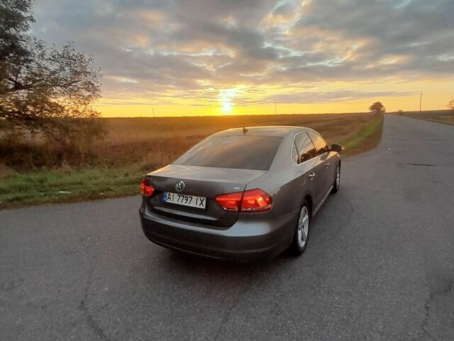 Сірий Фольксваген Пассат, об'ємом двигуна 2.5 л та пробігом 307 тис. км за 9400 $, фото 4 на Automoto.ua