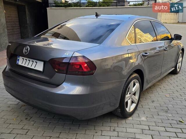 Серый Фольксваген Пассат, объемом двигателя 2.5 л и пробегом 241 тыс. км за 7450 $, фото 9 на Automoto.ua