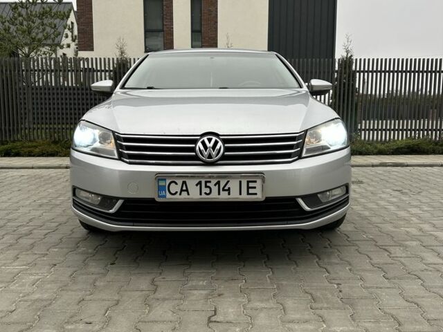 Серый Фольксваген Пассат, объемом двигателя 2 л и пробегом 284 тыс. км за 11300 $, фото 7 на Automoto.ua