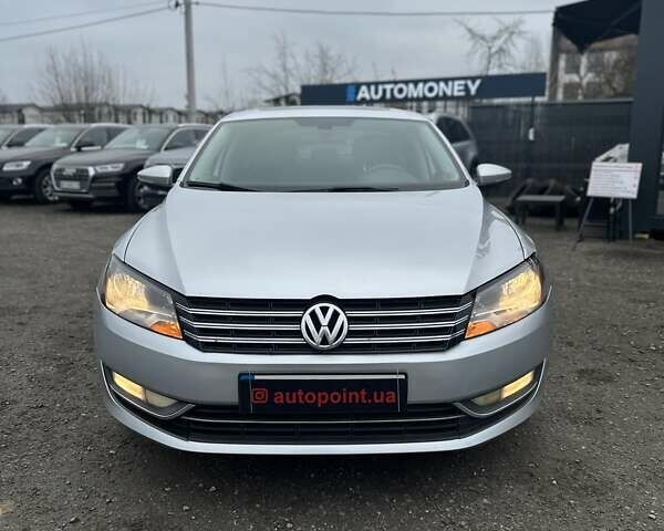 Серый Фольксваген Пассат, объемом двигателя 2.48 л и пробегом 273 тыс. км за 9700 $, фото 1 на Automoto.ua