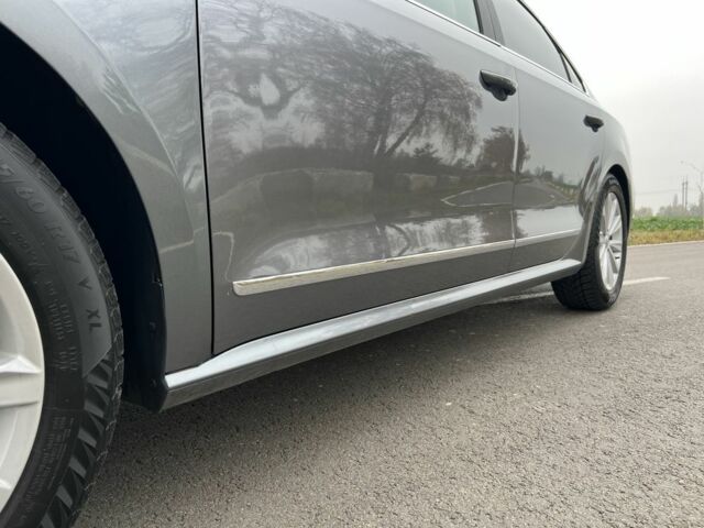 Серый Фольксваген Пассат, объемом двигателя 2.5 л и пробегом 159 тыс. км за 10800 $, фото 8 на Automoto.ua