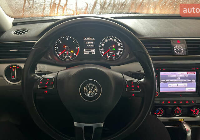 Сірий Фольксваген Пассат, об'ємом двигуна 2 л та пробігом 185 тис. км за 16000 $, фото 4 на Automoto.ua