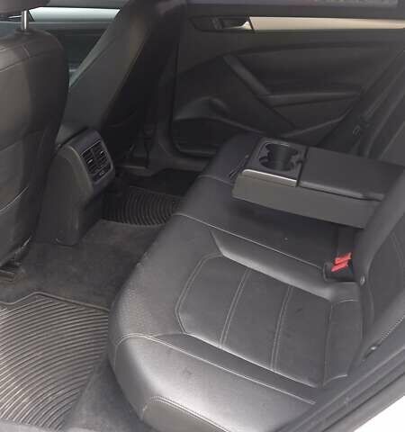 Сірий Фольксваген Пассат, об'ємом двигуна 2.48 л та пробігом 240 тис. км за 10500 $, фото 4 на Automoto.ua