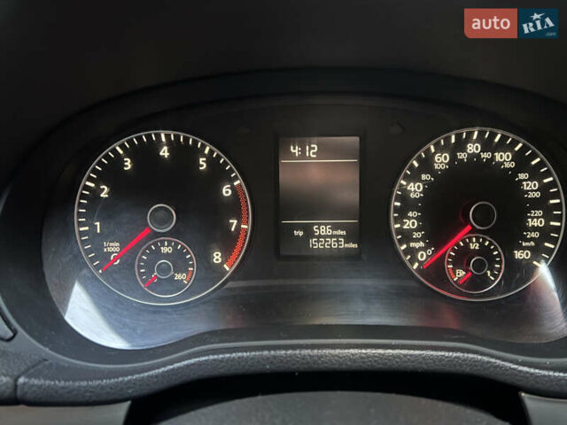 Серый Фольксваген Пассат, объемом двигателя 2.48 л и пробегом 243 тыс. км за 6700 $, фото 14 на Automoto.ua
