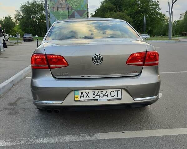 Сірий Фольксваген Пассат, об'ємом двигуна 1.8 л та пробігом 234 тис. км за 10900 $, фото 3 на Automoto.ua