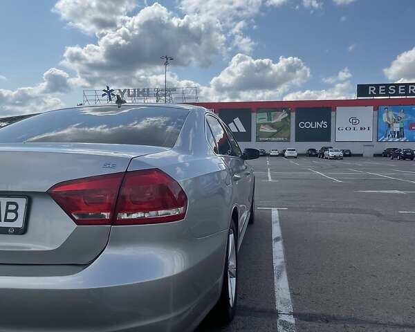 Серый Фольксваген Пассат, объемом двигателя 2.5 л и пробегом 186 тыс. км за 11200 $, фото 3 на Automoto.ua