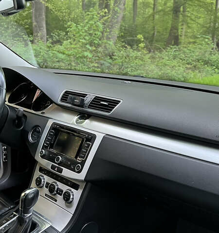Серый Фольксваген Пассат, объемом двигателя 1.39 л и пробегом 280 тыс. км за 10000 $, фото 15 на Automoto.ua