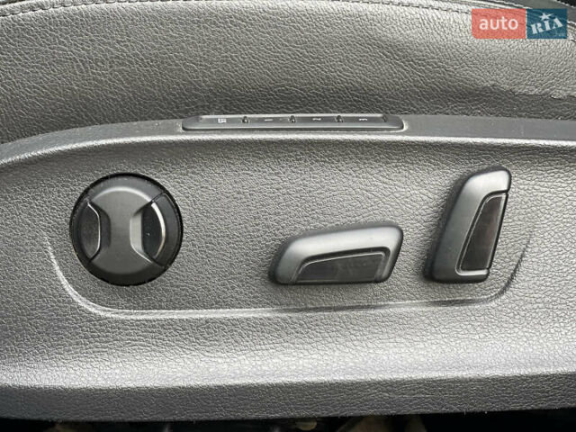 Фольксваген Пассат 2012 в Нововолынск на Automoto.ua Серый Фольксваген Пассат, объемом двигателя 1.97 л и пробегом 197 тыс. км за 12800 $, фото 43 на Automoto.ua