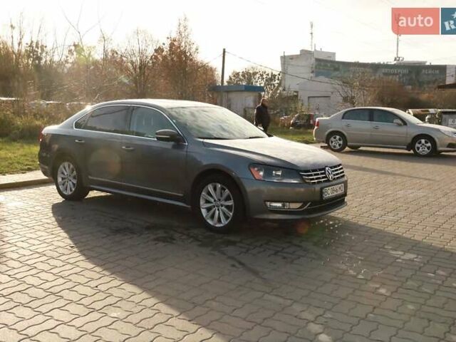 Серый Фольксваген Пассат, объемом двигателя 2.5 л и пробегом 140 тыс. км за 9900 $, фото 7 на Automoto.ua