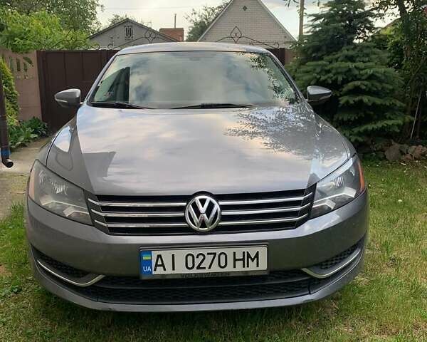 Серый Фольксваген Пассат, объемом двигателя 2.48 л и пробегом 178 тыс. км за 10000 $, фото 9 на Automoto.ua