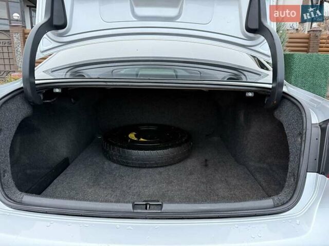 Серый Фольксваген Пассат, объемом двигателя 2.48 л и пробегом 185 тыс. км за 9800 $, фото 57 на Automoto.ua