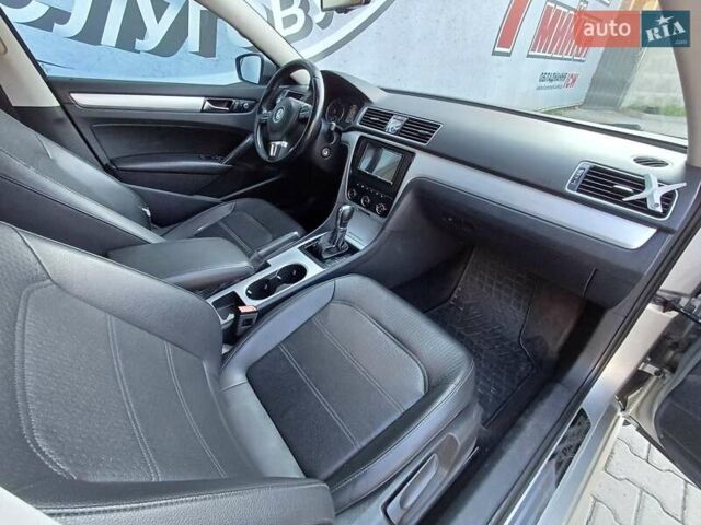 Серый Фольксваген Пассат, объемом двигателя 2.5 л и пробегом 222 тыс. км за 9999 $, фото 35 на Automoto.ua