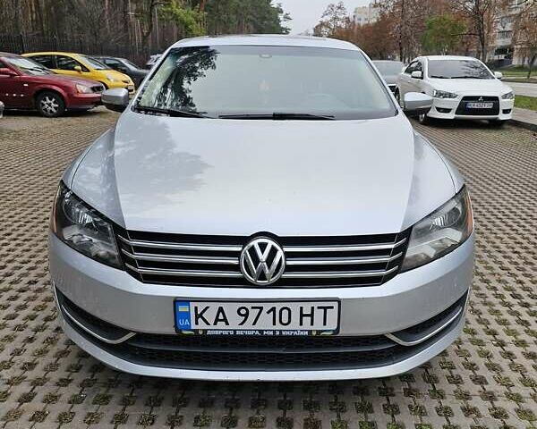 Серый Фольксваген Пассат, объемом двигателя 2.5 л и пробегом 192 тыс. км за 8700 $, фото 4 на Automoto.ua