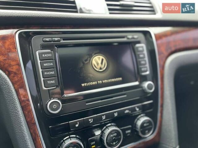 Сірий Фольксваген Пассат, об'ємом двигуна 2 л та пробігом 163 тис. км за 13500 $, фото 8 на Automoto.ua