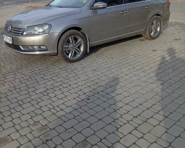 Серый Фольксваген Пассат, объемом двигателя 1.8 л и пробегом 164 тыс. км за 9500 $, фото 2 на Automoto.ua