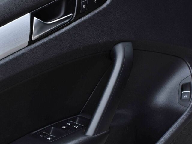 Сірий Фольксваген Пассат, об'ємом двигуна 2.5 л та пробігом 241 тис. км за 8790 $, фото 9 на Automoto.ua