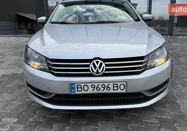 Серый Фольксваген Пассат, объемом двигателя 2.48 л и пробегом 217 тыс. км за 10499 $, фото 10 на Automoto.ua