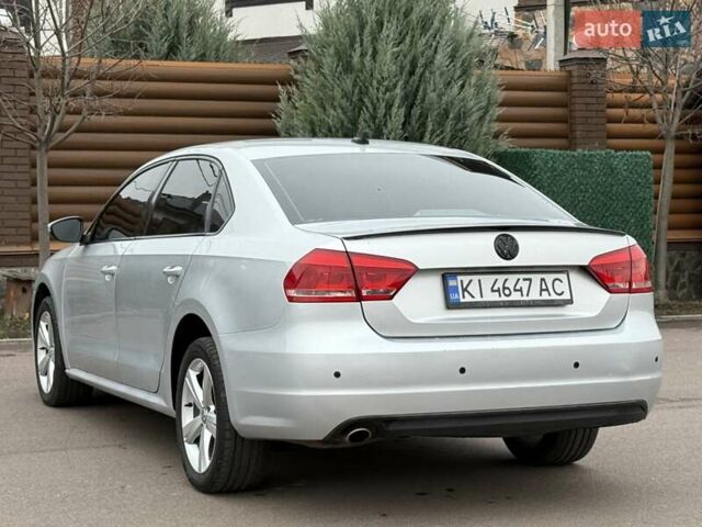 Серый Фольксваген Пассат, объемом двигателя 2.48 л и пробегом 185 тыс. км за 9800 $, фото 14 на Automoto.ua