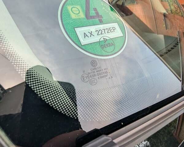 Серый Фольксваген Пассат, объемом двигателя 2.5 л и пробегом 238 тыс. км за 9800 $, фото 18 на Automoto.ua