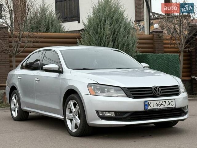 Серый Фольксваген Пассат, объемом двигателя 2.48 л и пробегом 185 тыс. км за 9800 $, фото 8 на Automoto.ua
