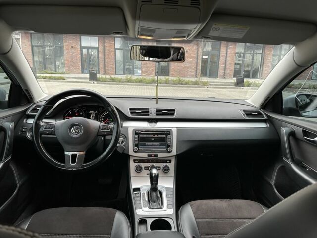 Серый Фольксваген Пассат, объемом двигателя 2 л и пробегом 284 тыс. км за 11300 $, фото 8 на Automoto.ua