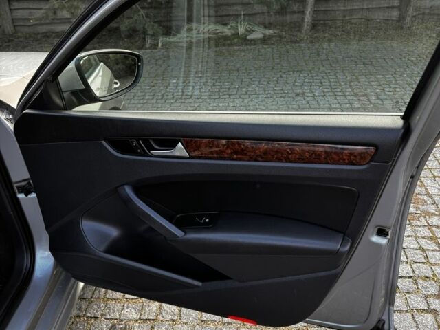 Серый Фольксваген Пассат, объемом двигателя 2 л и пробегом 220 тыс. км за 11700 $, фото 9 на Automoto.ua