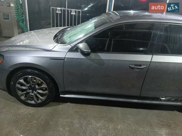 Сірий Фольксваген Пассат, об'ємом двигуна 2.48 л та пробігом 260 тис. км за 8999 $, фото 20 на Automoto.ua