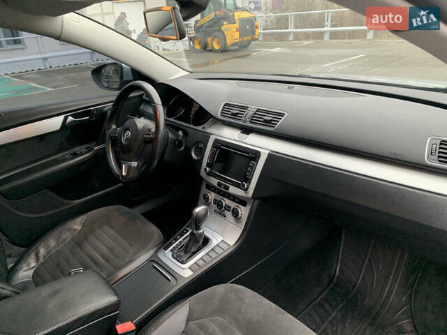 Серый Фольксваген Пассат, объемом двигателя 1.8 л и пробегом 351 тыс. км за 8500 $, фото 21 на Automoto.ua