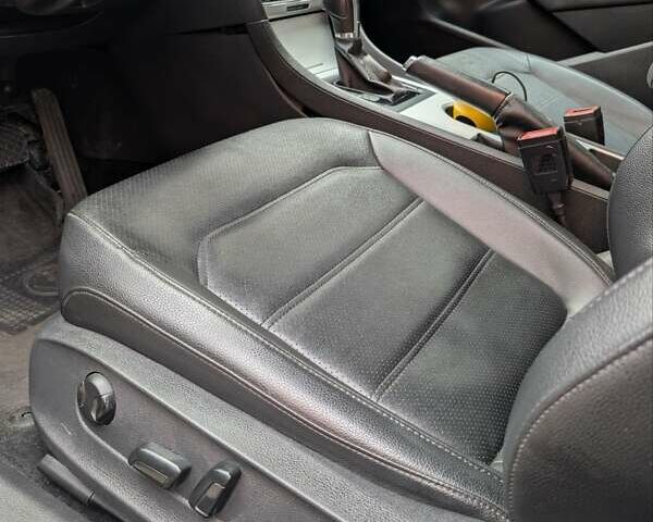 Серый Фольксваген Пассат, объемом двигателя 2.5 л и пробегом 238 тыс. км за 9800 $, фото 27 на Automoto.ua