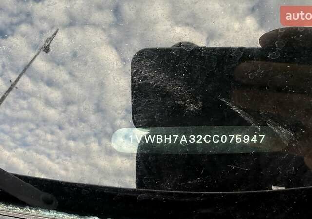 Серый Фольксваген Пассат, объемом двигателя 2.48 л и пробегом 217 тыс. км за 10499 $, фото 12 на Automoto.ua