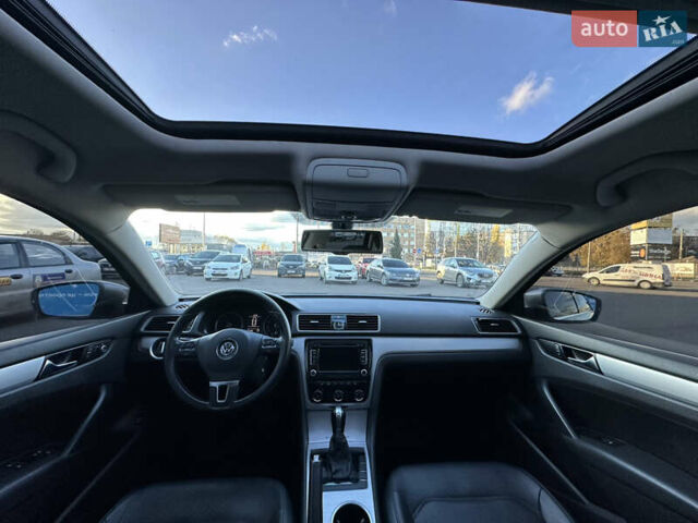 Серый Фольксваген Пассат, объемом двигателя 2.5 л и пробегом 174 тыс. км за 9999 $, фото 5 на Automoto.ua