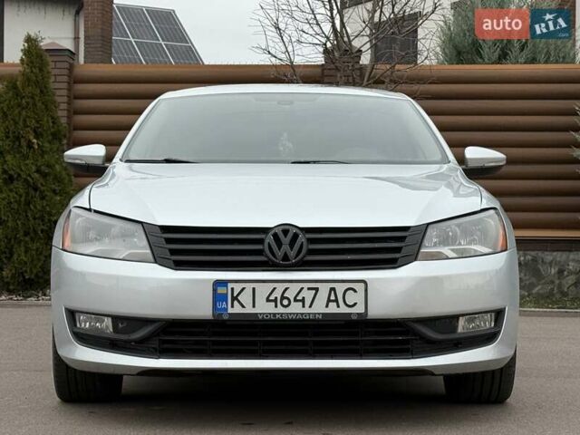 Серый Фольксваген Пассат, объемом двигателя 2.48 л и пробегом 185 тыс. км за 9800 $, фото 5 на Automoto.ua