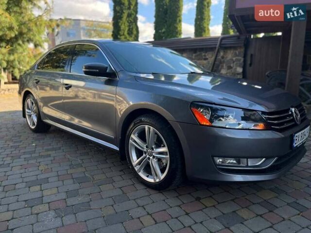 Серый Фольксваген Пассат, объемом двигателя 2 л и пробегом 155 тыс. км за 12650 $, фото 1 на Automoto.ua