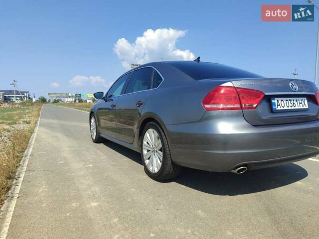 Серый Фольксваген Пассат, объемом двигателя 2.48 л и пробегом 171 тыс. км за 11950 $, фото 6 на Automoto.ua