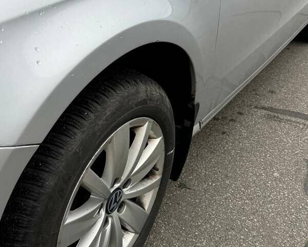 Серый Фольксваген Пассат, объемом двигателя 1.8 л и пробегом 192 тыс. км за 7999 $, фото 16 на Automoto.ua