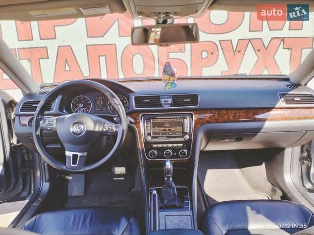 Сірий Фольксваген Пассат, об'ємом двигуна 2.5 л та пробігом 202 тис. км за 11999 $, фото 1 на Automoto.ua