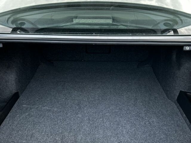 Серый Фольксваген Пассат, объемом двигателя 2 л и пробегом 220 тыс. км за 11700 $, фото 20 на Automoto.ua