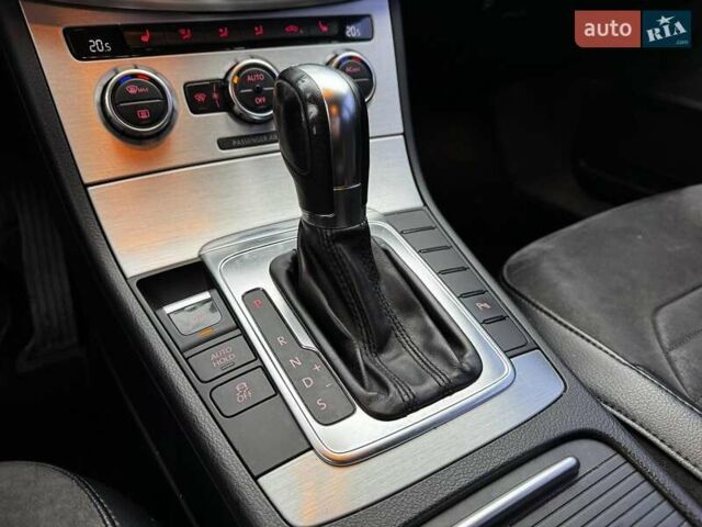 Сірий Фольксваген Пассат, об'ємом двигуна 1.8 л та пробігом 249 тис. км за 9390 $, фото 22 на Automoto.ua